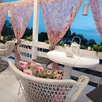 White Villa * Epanomí