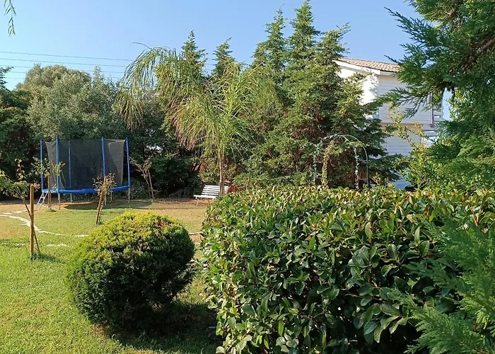 White Villa Holiday home Epanomi