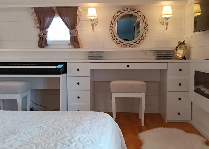 White Villa Epanomí